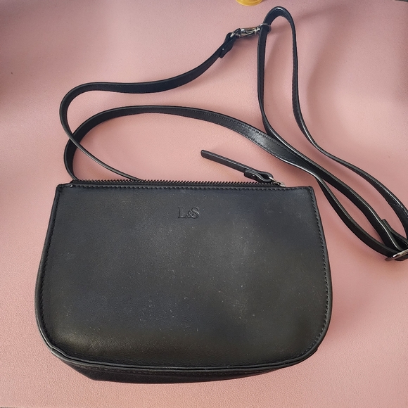 Lo&Sons Waverly 1 4in1 Convertible Bag - Picture 7 of 11